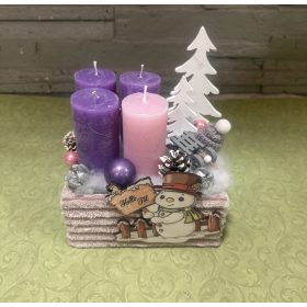 Adventi asztaldísz hóemberrel