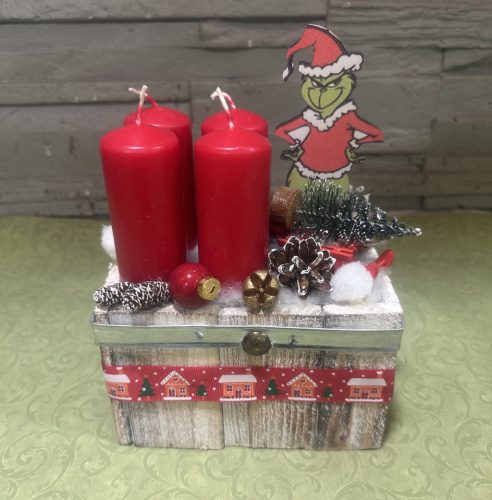 Grincses adventi asztaldísz