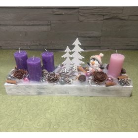 Adventi asztaldísz pingvinnel